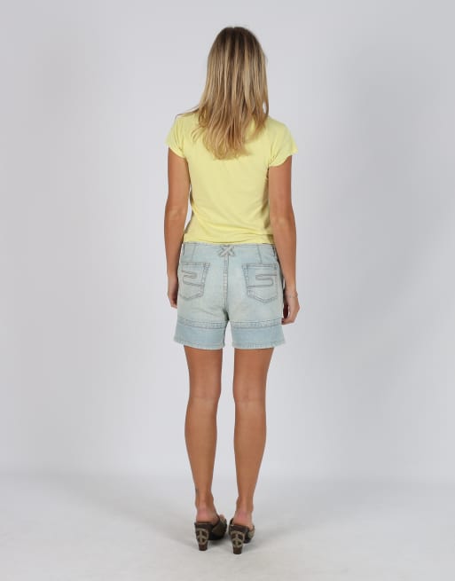 Vintage N.FAYE M denim shorts in light blue, 3 of 4
