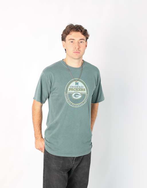 Vintage NFL m t-shirt in dark green