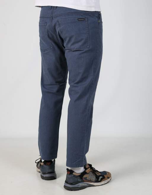 Vintage Oakley 34x32 woven straight pants in navy blue