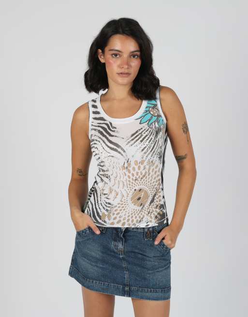 Vintage Passport S woven vest in white, 3 of 4