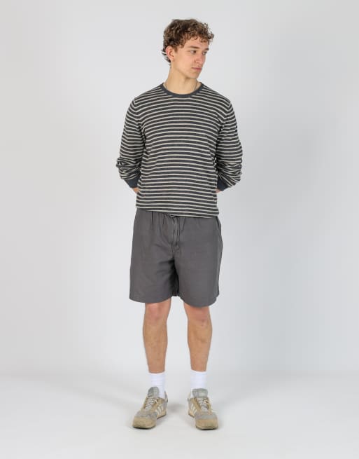 Vintage Patagonia 36x19 woven straight shorts in charcoal grey, 2 of 4