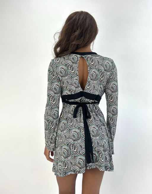 Vintage patterned mini dress in black, 2 of 4