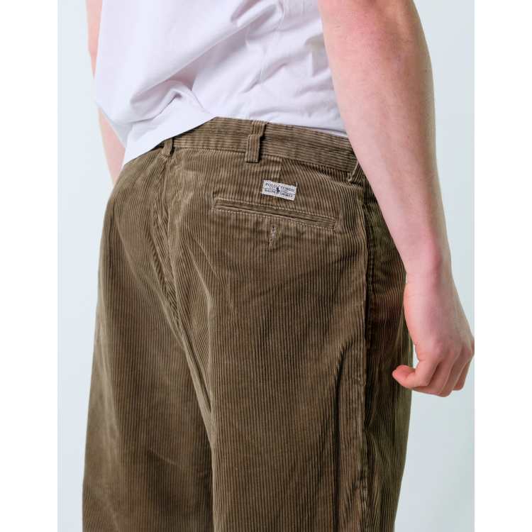 208253726-1-brown?$n_750w$&wid