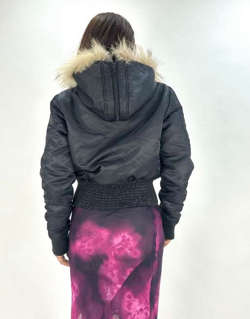 Vintage puffer jacket in black, 2 of 4