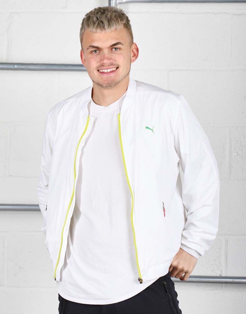 Vintage Puma Size S windbreaker rain jacket in white