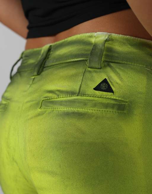 Vintage Purple S denim shorts in light green, 4 of 4