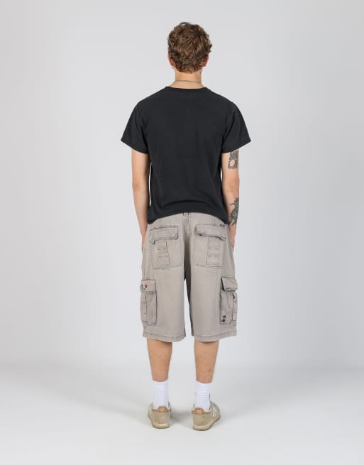 Vintage Quiksilver 36x23 canvas cargo shorts in light grey, 3 of 4