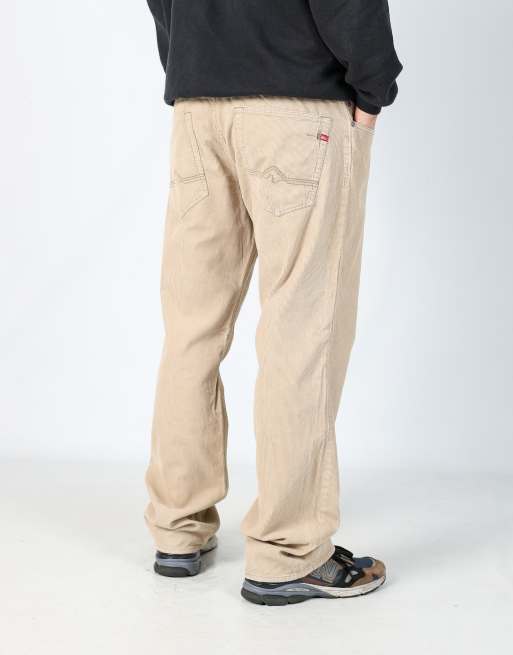 Vintage Quiksilver 36x34 corduroy pants in beige, 2 of 4