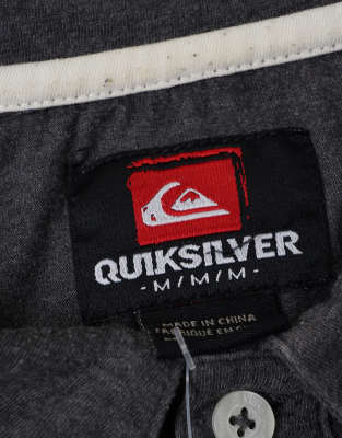 Vintage Quiksilver size M polo shirt in grey