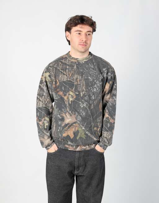 Vintage Realtree m sweatshirt in dark green