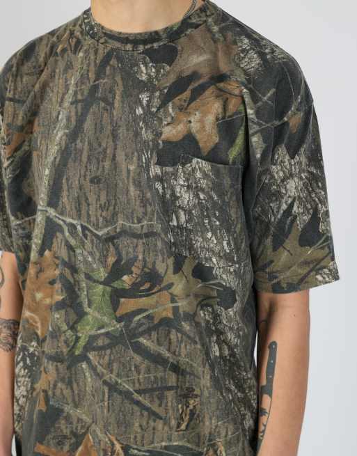Vintage Realtree xl t-shirt in dark green, 4 of 4