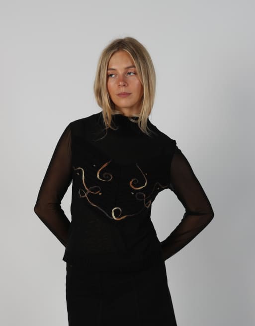 Vintage Reds S mesh top in black, 3 of 4