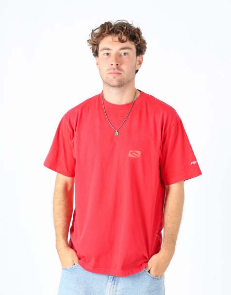 Vintage Rip Curl xl t-shirt in red - view 1