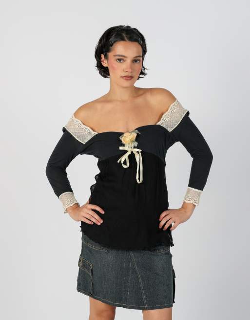 Vintage S woven top in black, 1 of 4