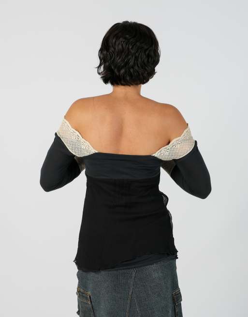 Vintage S woven top in black, 2 of 4
