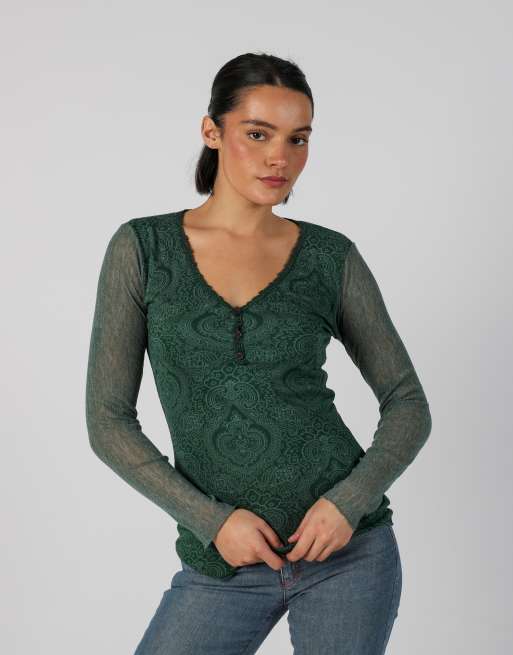 Vintage Shake S long sleeve top in dark green, 1 of 4