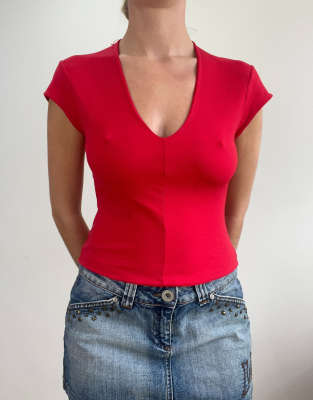 Vintage short sleeve top in red