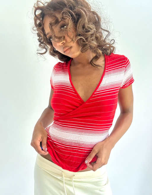 Vintage short sleeve top in red