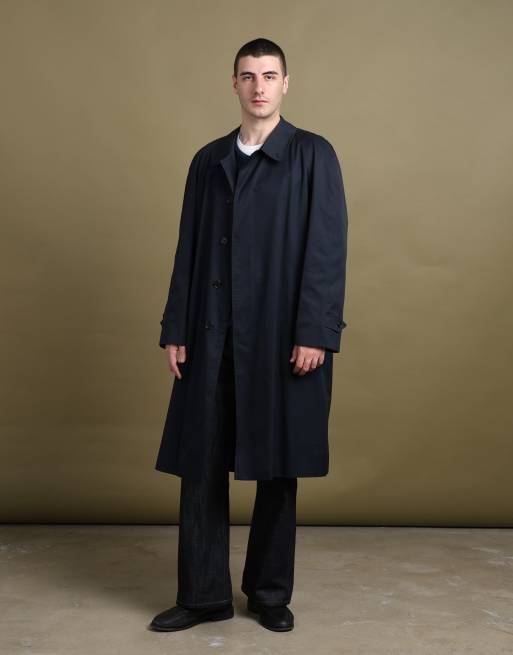 Vintage size 2XL Burberry's trench coat in navy, 1 of 7