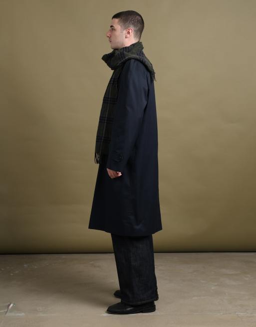 Vintage size 2XL Burberry's trench coat in navy, 6 of 7