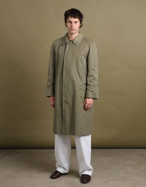 Vintage size L Burberry trench coat in green, 1 of 7