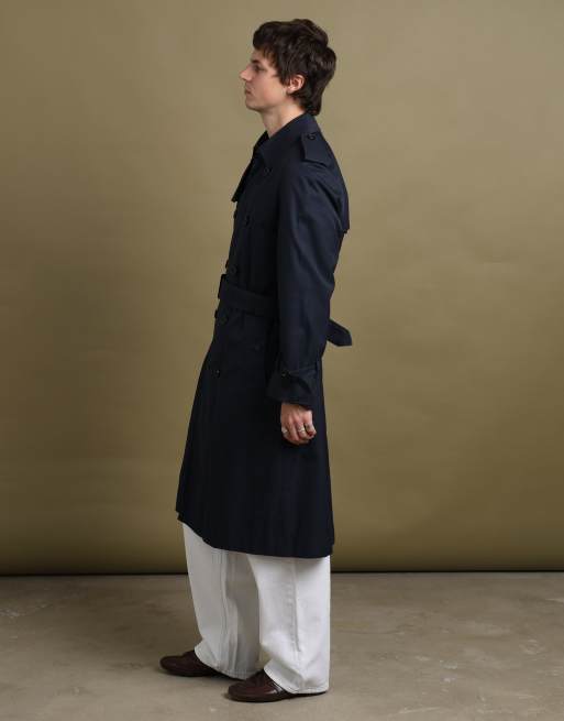 Vintage size L Burberry trench coat in navy, 7 of 7
