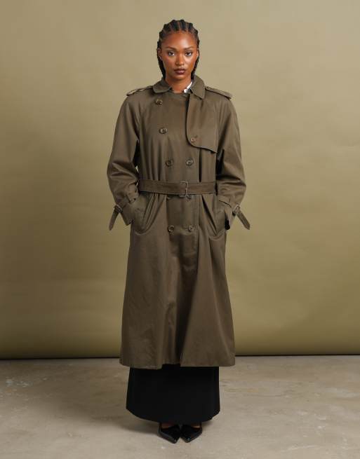Vintage size L Burberrys double breasted trench coat in green, 1 of 7