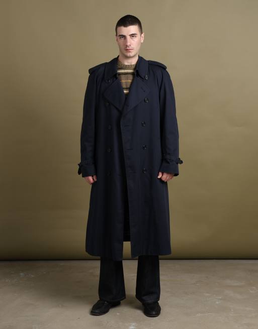Vintage size L Burberry's double breasted trench coat in navy, 1 of 7