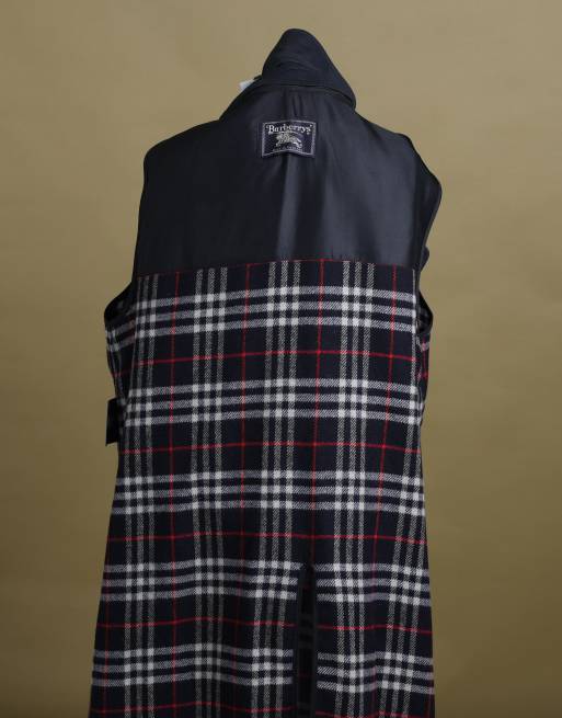 Vintage size L Burberry's double breasted trench coat in navy, 7 of 7