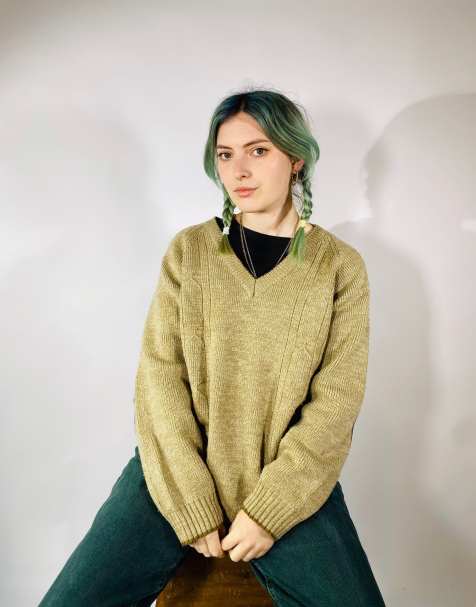 Vintage size l chunky knitted jumper in brown - view 1