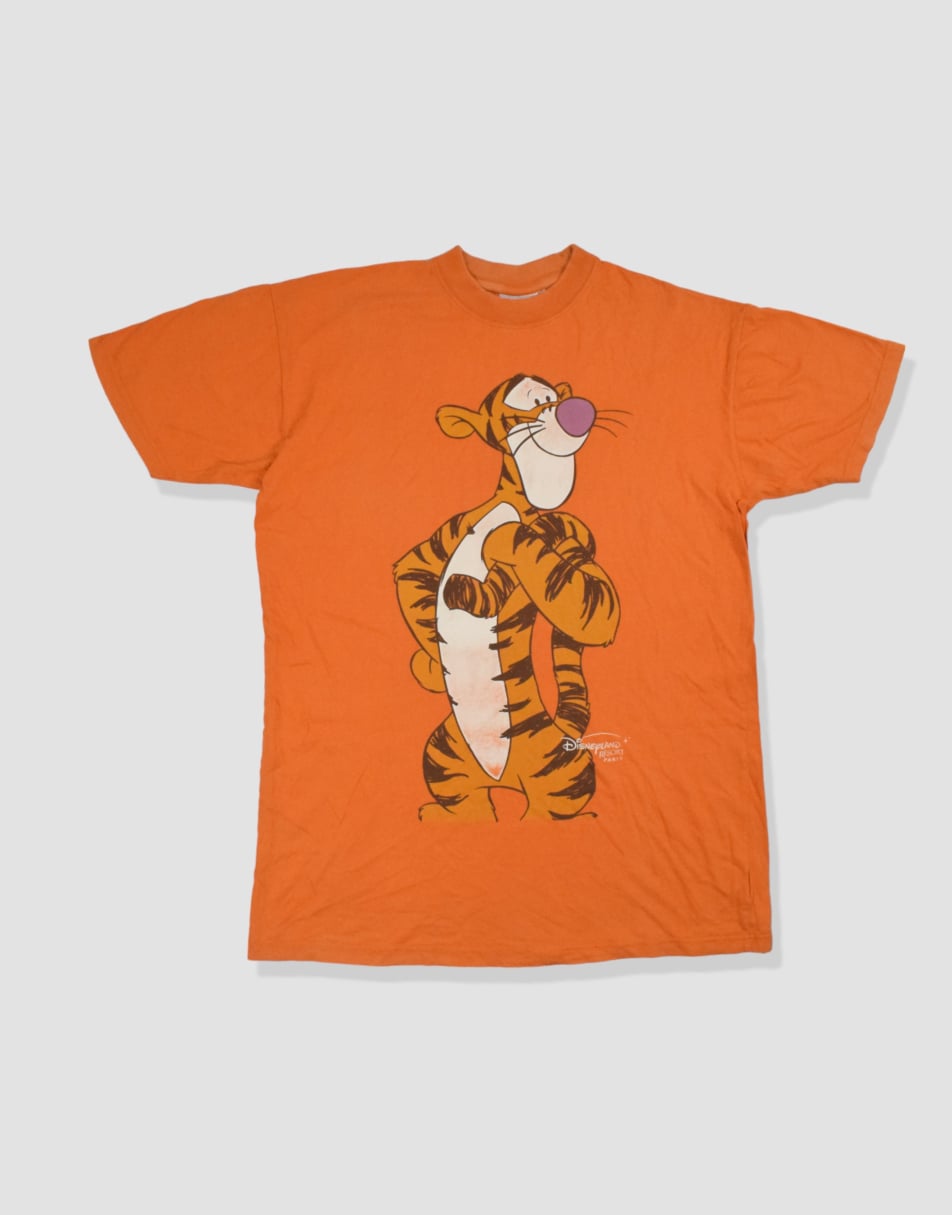 Vintage size L disney graphic t-shirt in orange