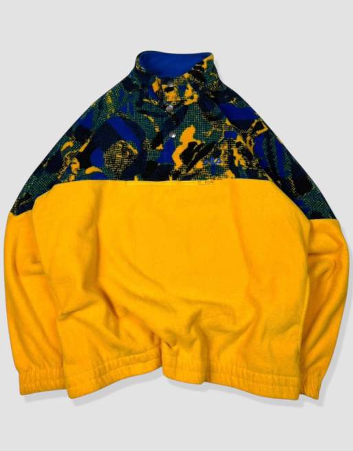 Vintage size L Fila abstract pattern fleece in yellow