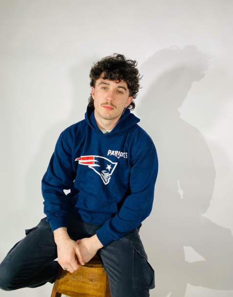 Vintage Size L New England Patriots Hoodie in Blue - view 1