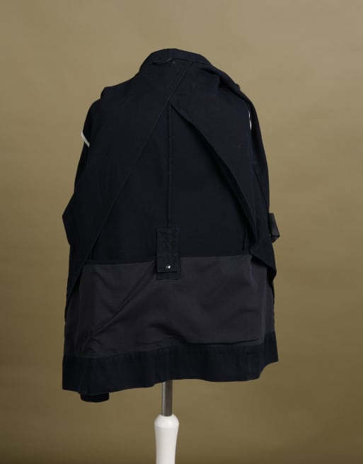 Vintage size L Prada peacoat in navy, 7 of 7