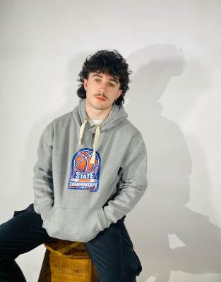 Vintage Size L USA State Championship Hoodie in Grey