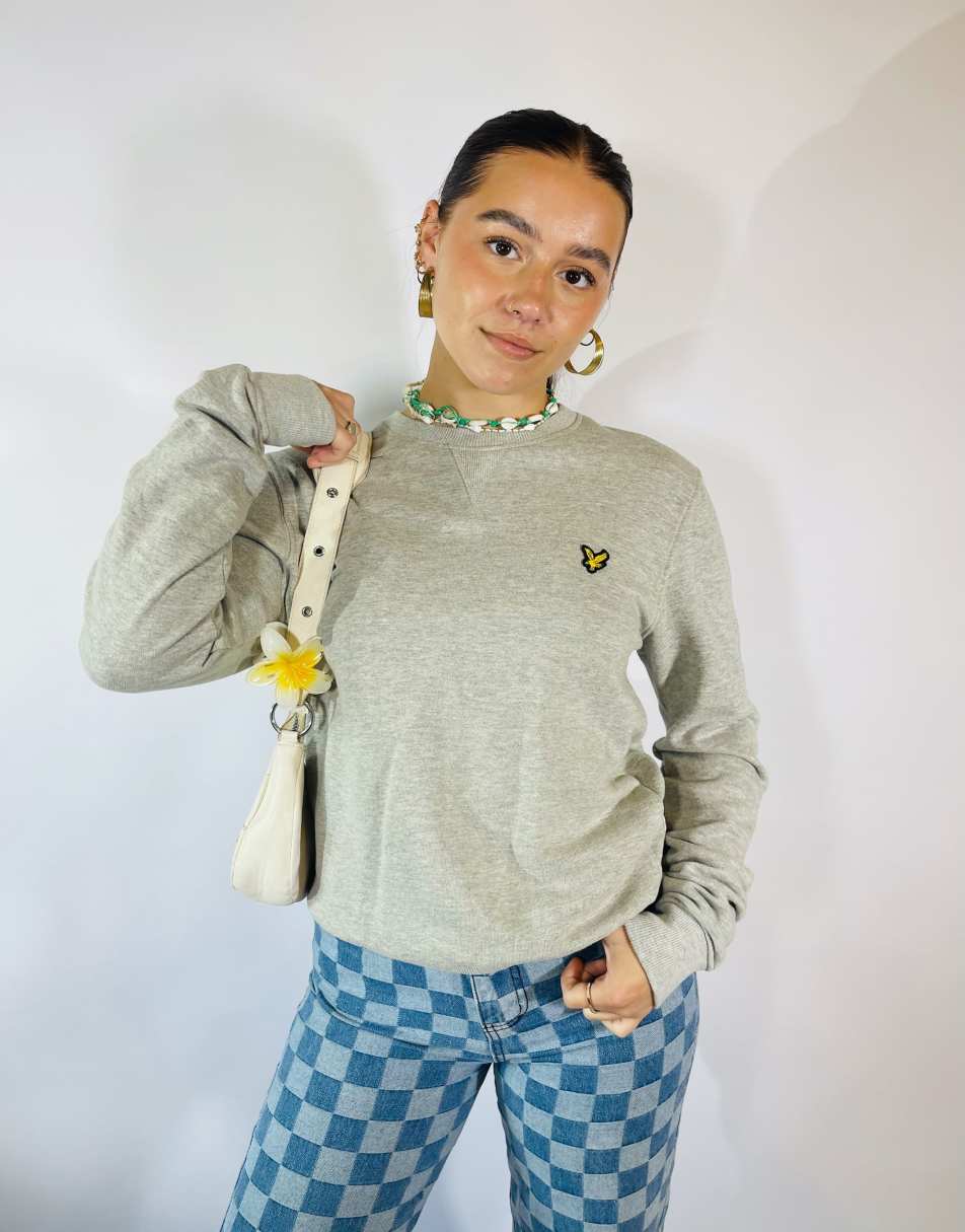 Vintage Size M 90s Lyle & Scott Sweatshirt in Grey