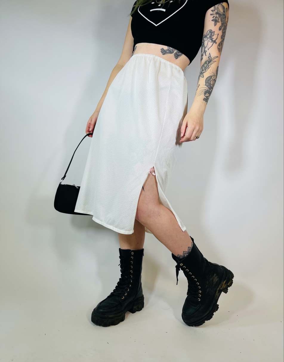 Vintage Size M 90s satin lace detail midi slip skirt in white