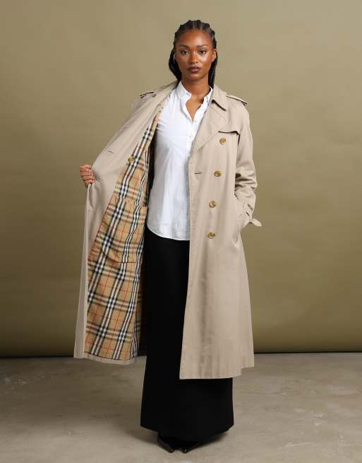 Vintage size M Burberrys double breasted trench coat in beige, 4 of 7