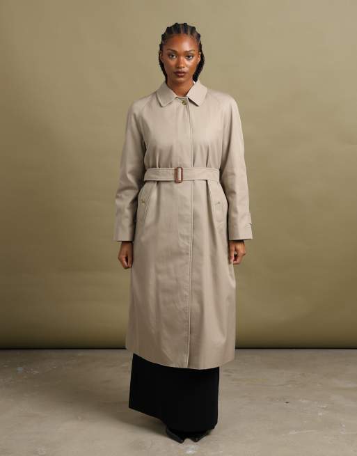 Vintage size M Burberrys single breasted trench coat in beige, 1 of 7