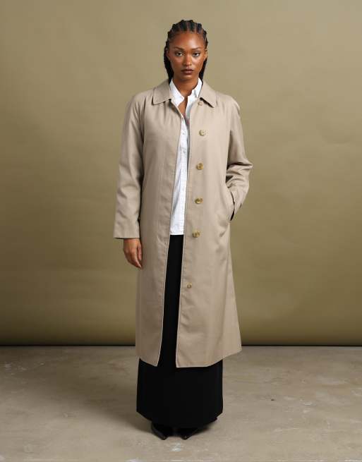 Vintage size M Burberrys single breasted trench coat in beige, 2 of 7