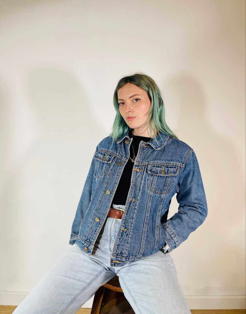 Vintage Size M Oversized Shearling Lined Denim Jacket in Blue
