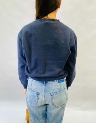 Thumbnail 4 of 4