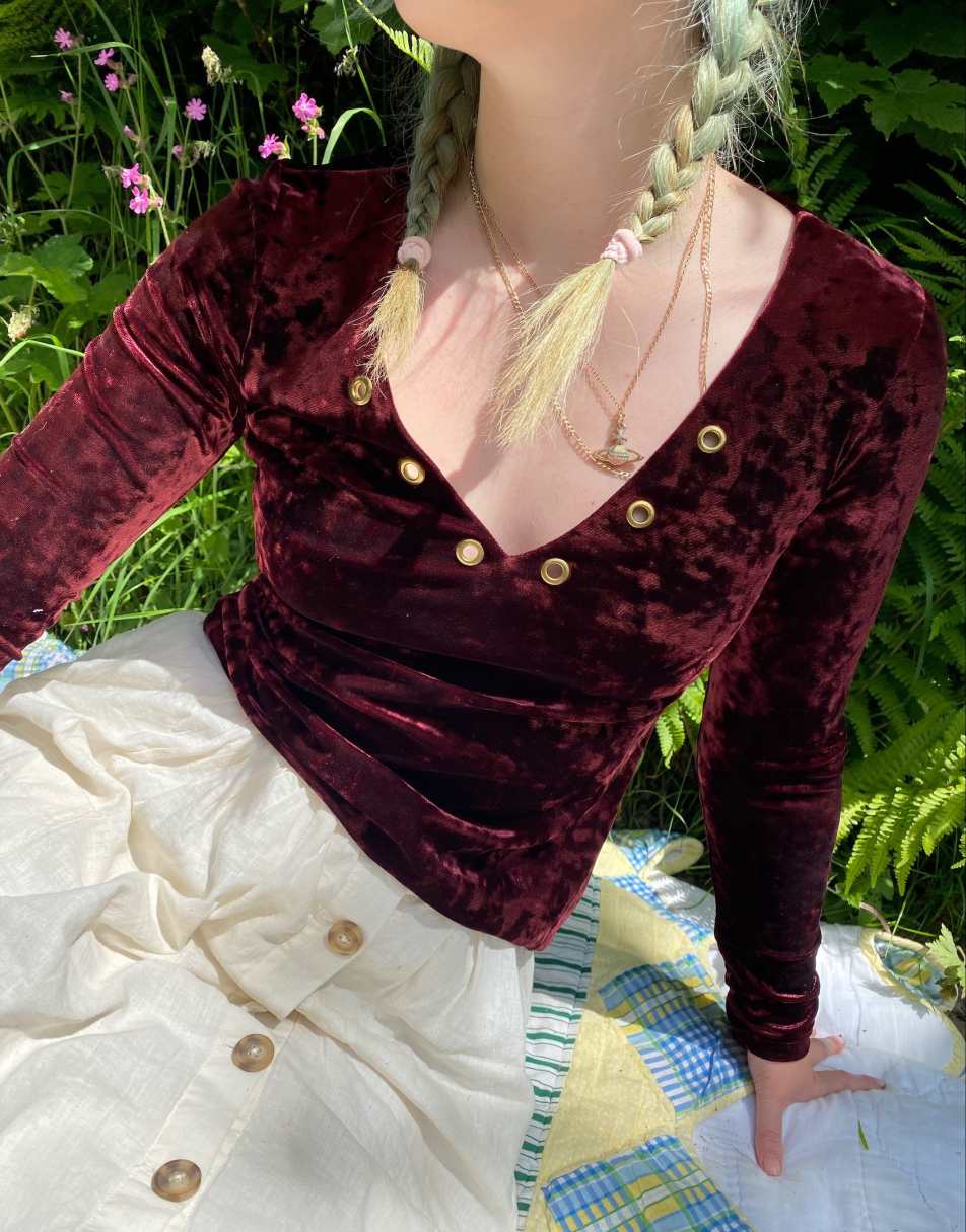 Vintage Size S 90s velvet long sleeve eyelet detail t shirt 0