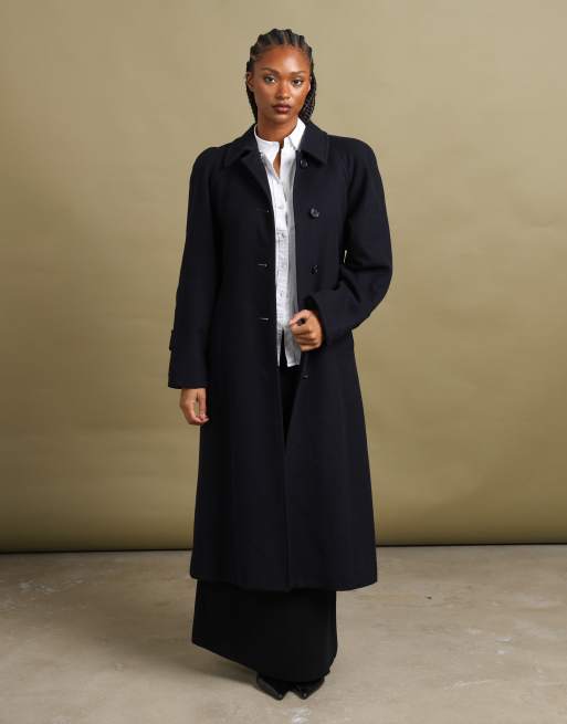 Vintage size S Burberrys overcoat in navy, 2 of 7