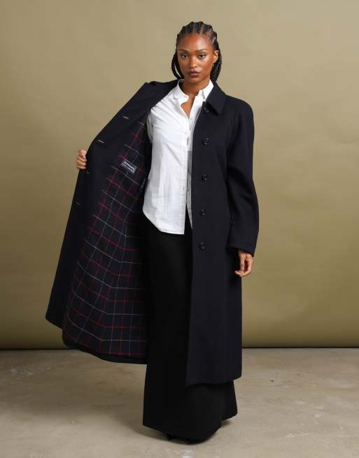 Vintage size S Burberrys overcoat in navy, 4 of 7