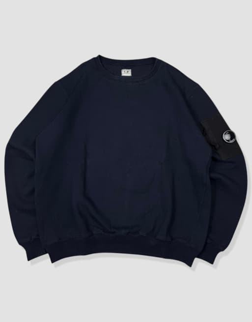 Vintage size S CP Company sweatshirt in navy