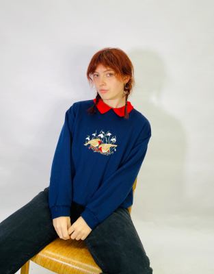 Thumbnail 1 of 4