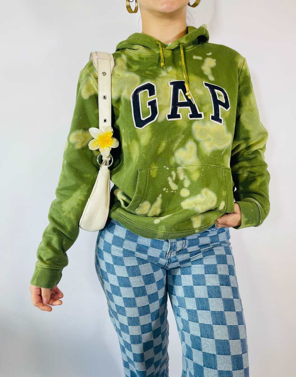 Vintage Size S Gap Tie Dye Embroidered Hoodie in Green 1