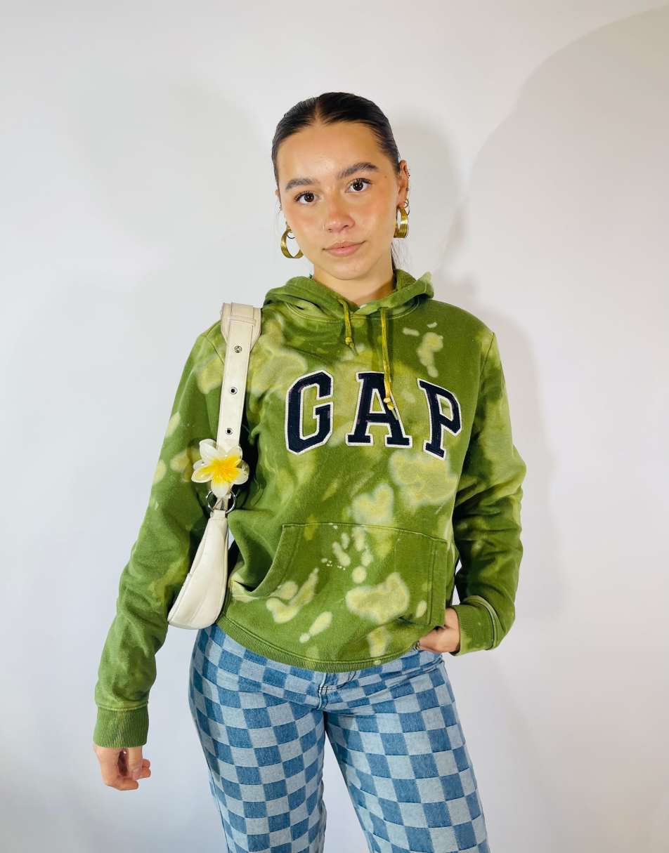 Vintage Size S Gap Tie Dye Embroidered Hoodie in Green 2