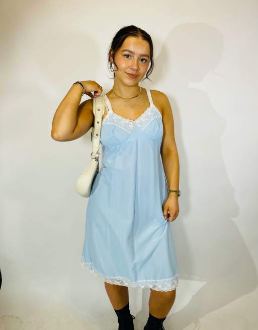  Vintage size s lace midi slip dress in blue in blue